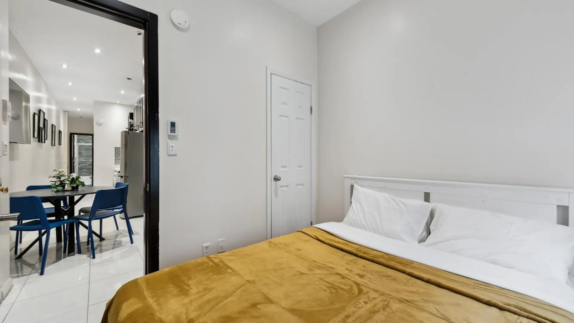 2 Bedroom Home In Manhattan Valley New York